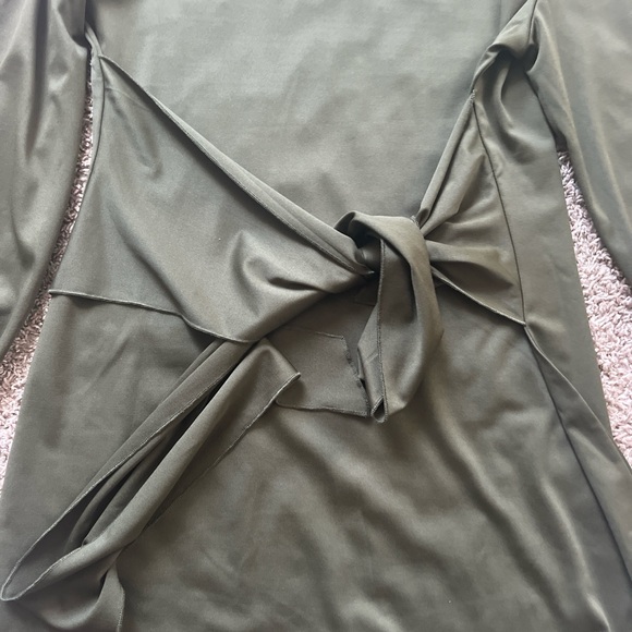 Elegant Olive Green Dress - Picture 2 of 2